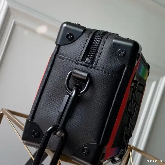 First bag ru Louis MINI SOFT TRUNK Vuitton 0630